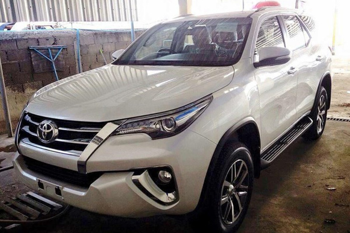 Chua ra mat, Toyota Fortuner 2016 da lo dien tu A den Z-Hinh-8